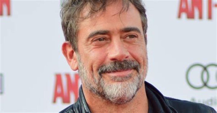 Who is Jeffrey Dean Morgan Dating Now