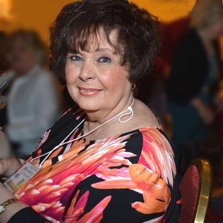 Who is Jere Fields Dating Now