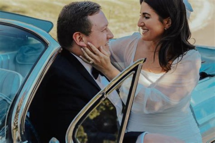 Who is Jerry Levine Dating Now