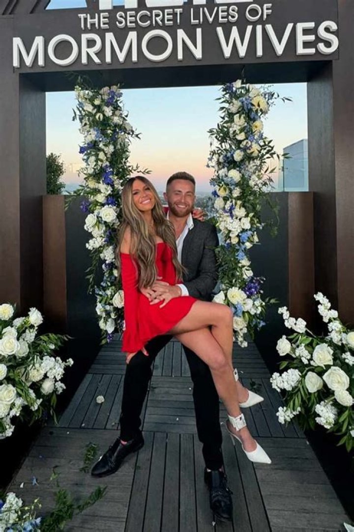 Who is Jessi Dating Now