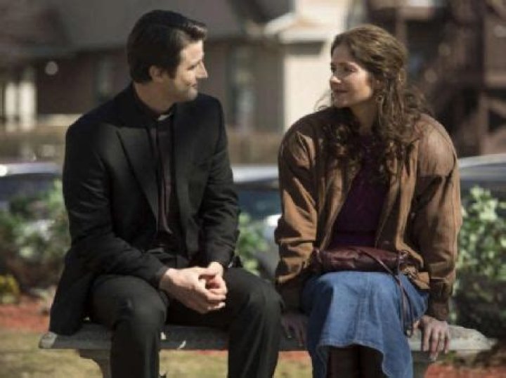 Who is Jill Hennessy Dating Now