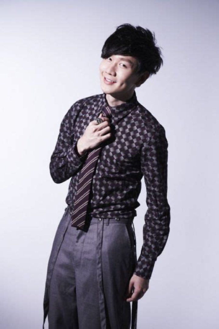 Who is JJ Lin Dating Now