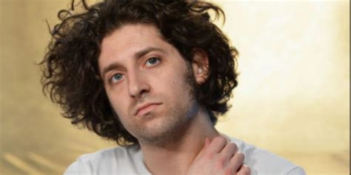 Who is Joe Trohman Dating Now?