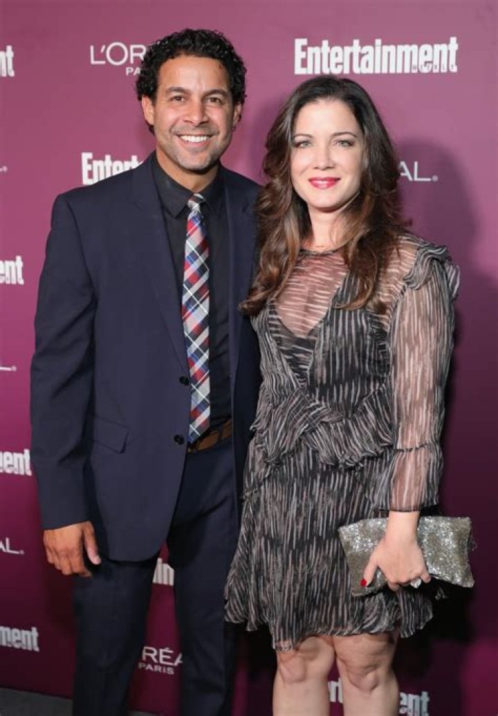 Who is Jon Huertas Dating Now