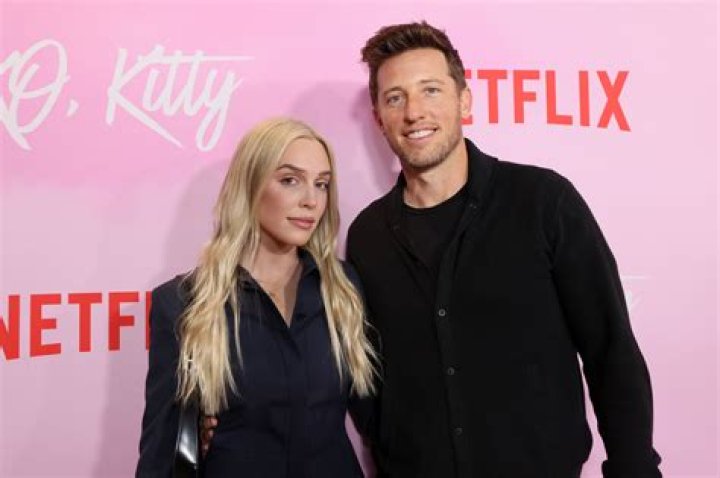 Who is Jordan Kaplan Dating Now