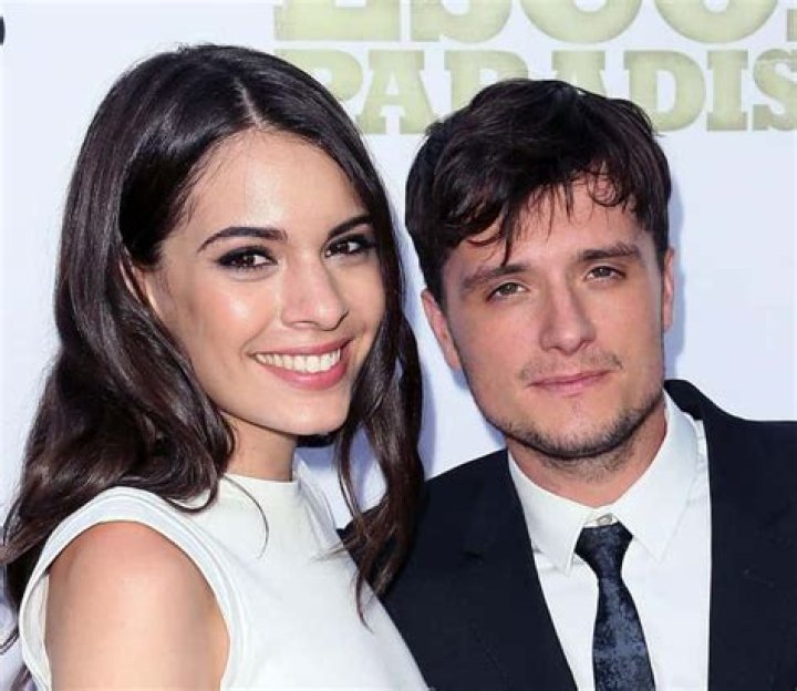 Who is Josh Hutcherson Dating Now