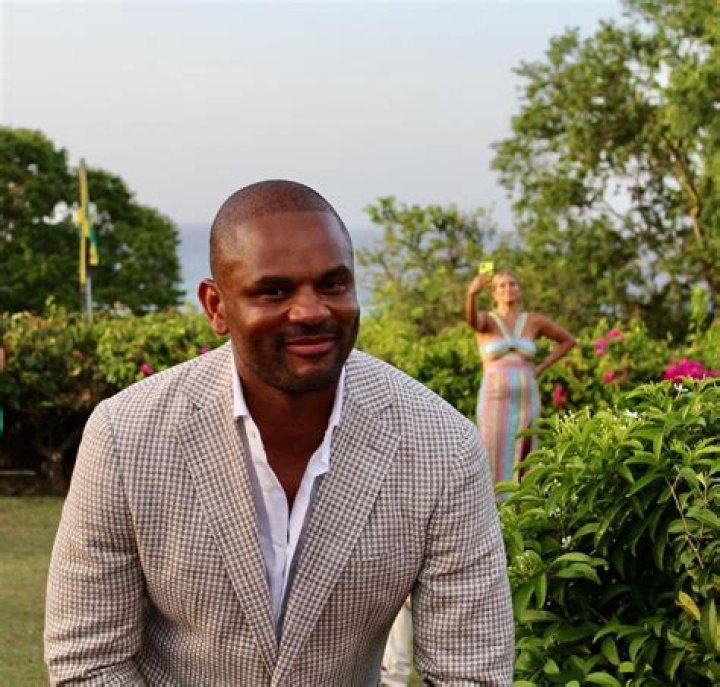 Who is Juan Dixon Dating Now