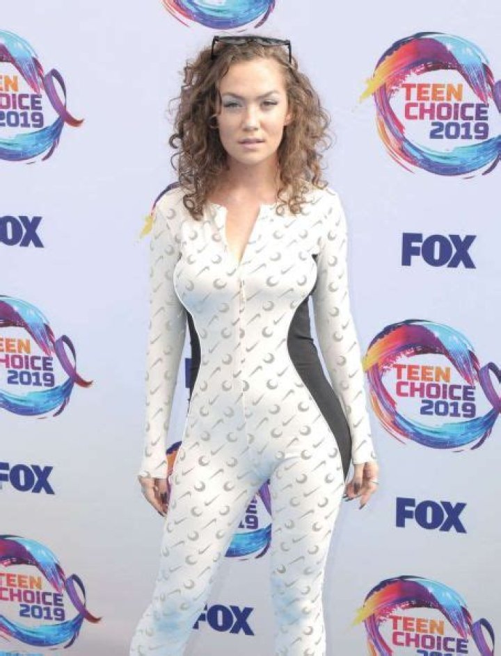 Who is Jude Demorest Dating Now