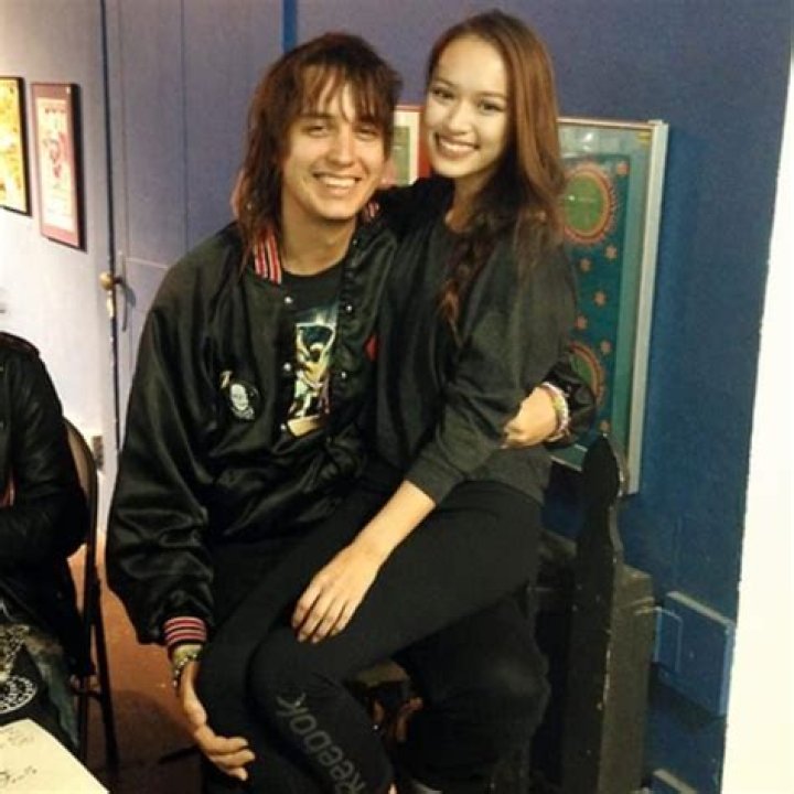 Who is Julian Casablancas Dating Now
