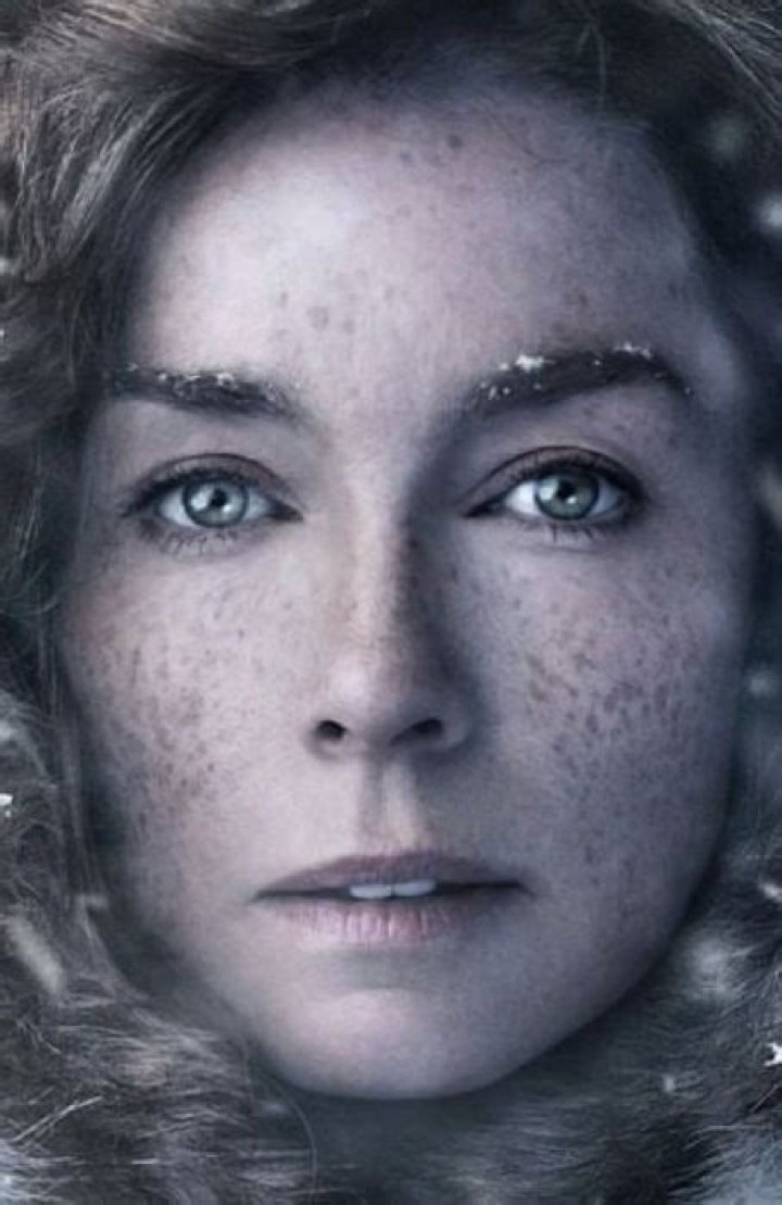 Who is Julianne Nicholson Dating Now?