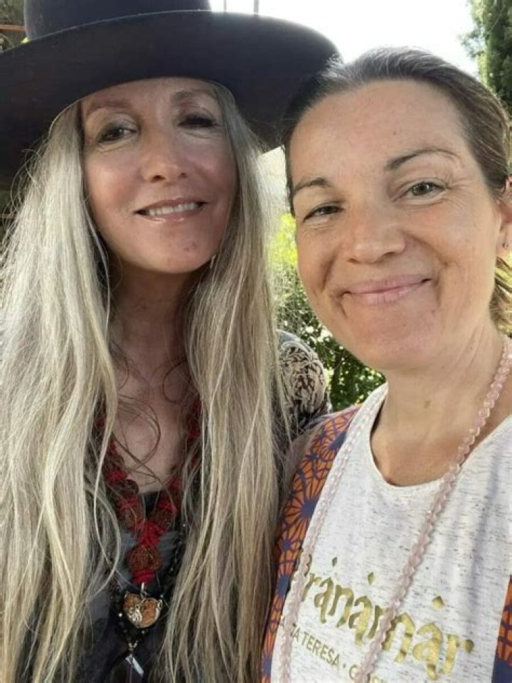 Who is Julie Piatt Dating Now