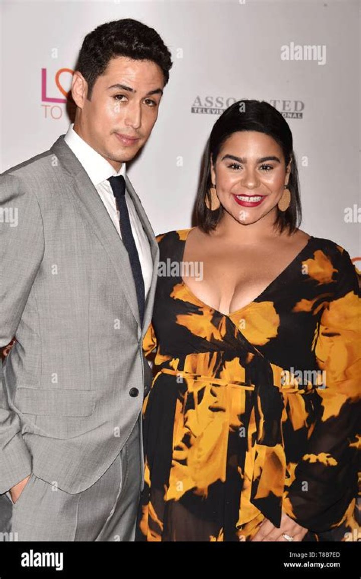 Who is Julio Macías Dating Now