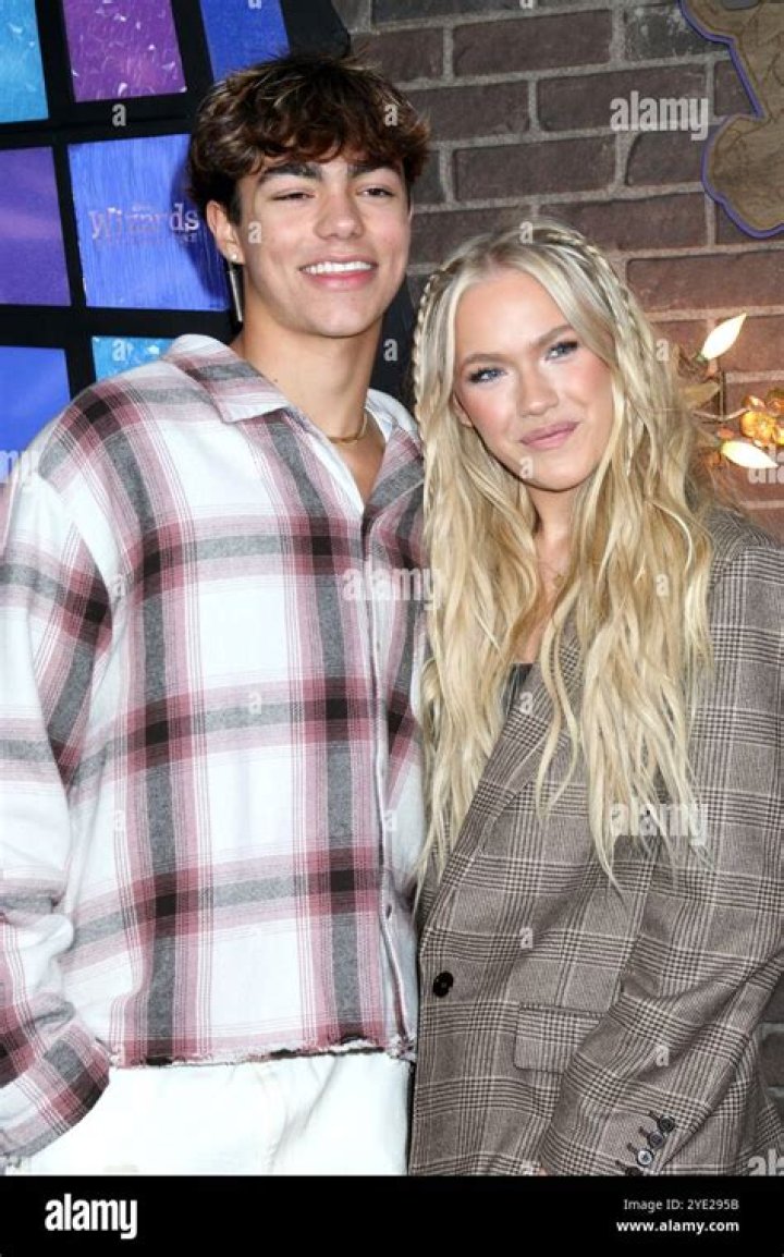 Who is Kade Speiser Dating Now