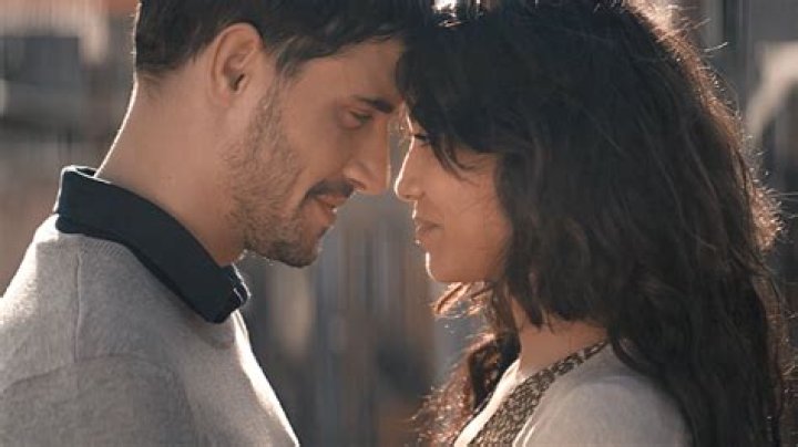 Who is Kadim Al Sahir Dating Now