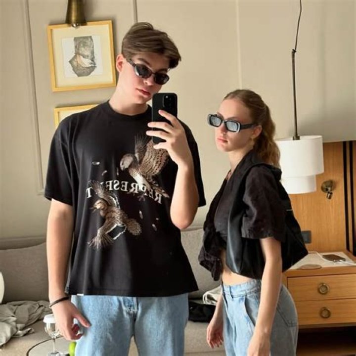 Who is Karina Elle Lisenbee Dating Now