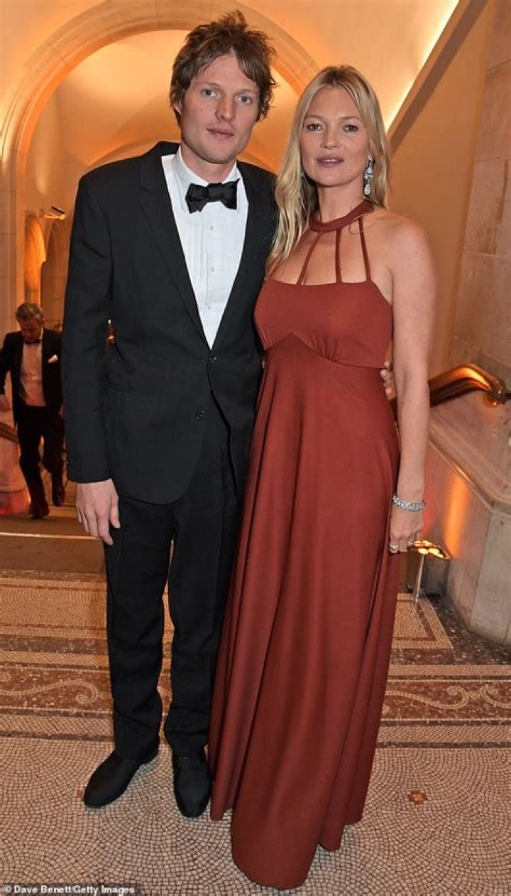 Who is Kate Moss Dating Now?