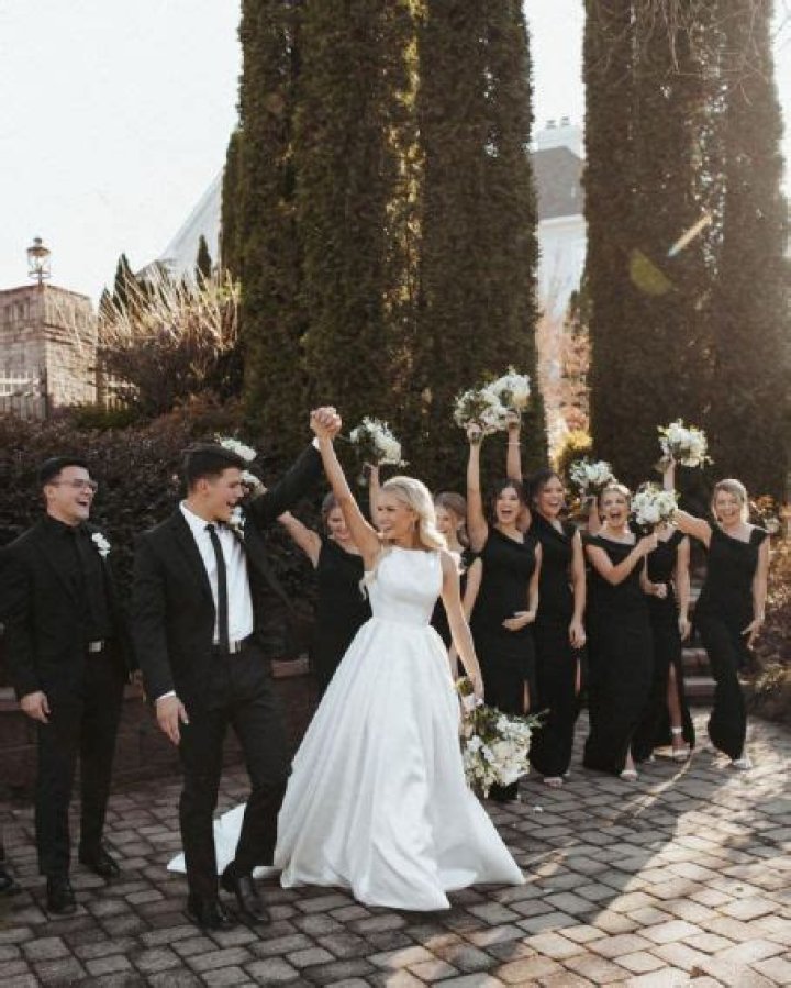 Who is Katie Bates Dating Now?