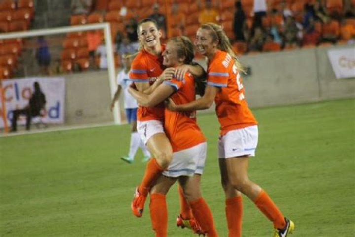 Who is Kealia Ohai Dating Now?