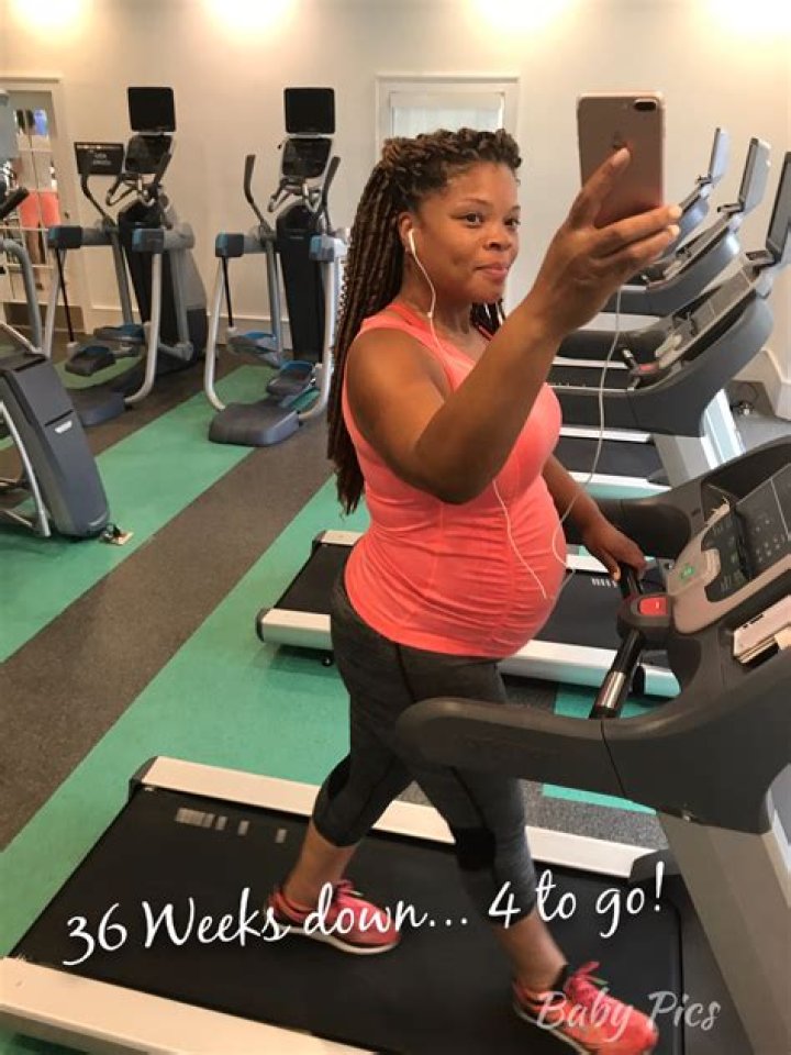 Who is Kendra C. Johnson Dating Now