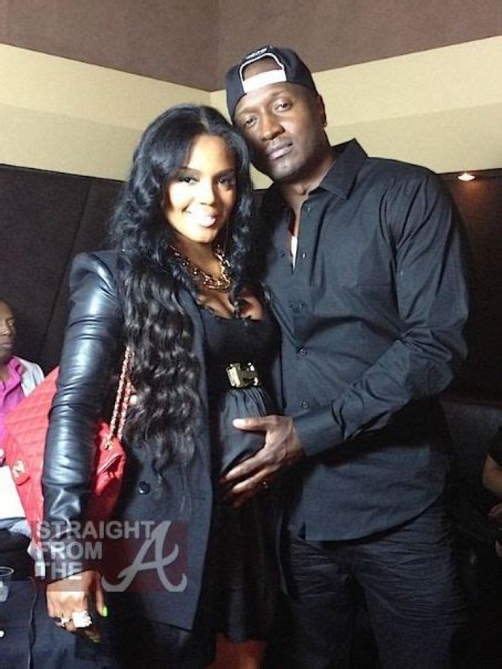 Who is Kirk Frost Dating Now