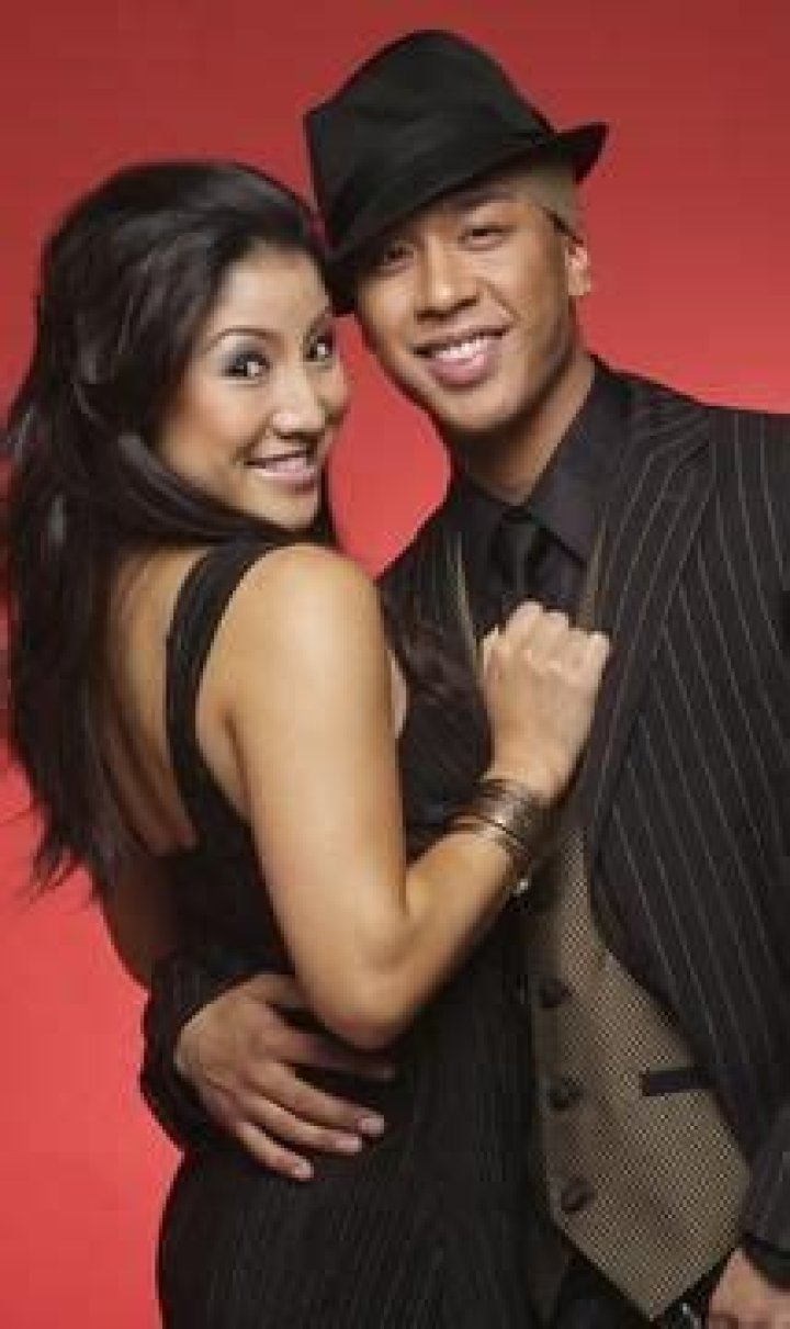 Who is Kris Lawrence Dating Now