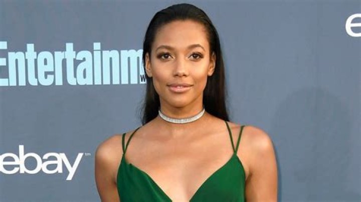 Who is Kylie Bunbury Dating Now