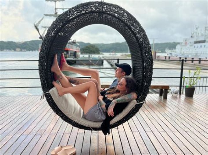 Who is Landon Tewers Dating Now?