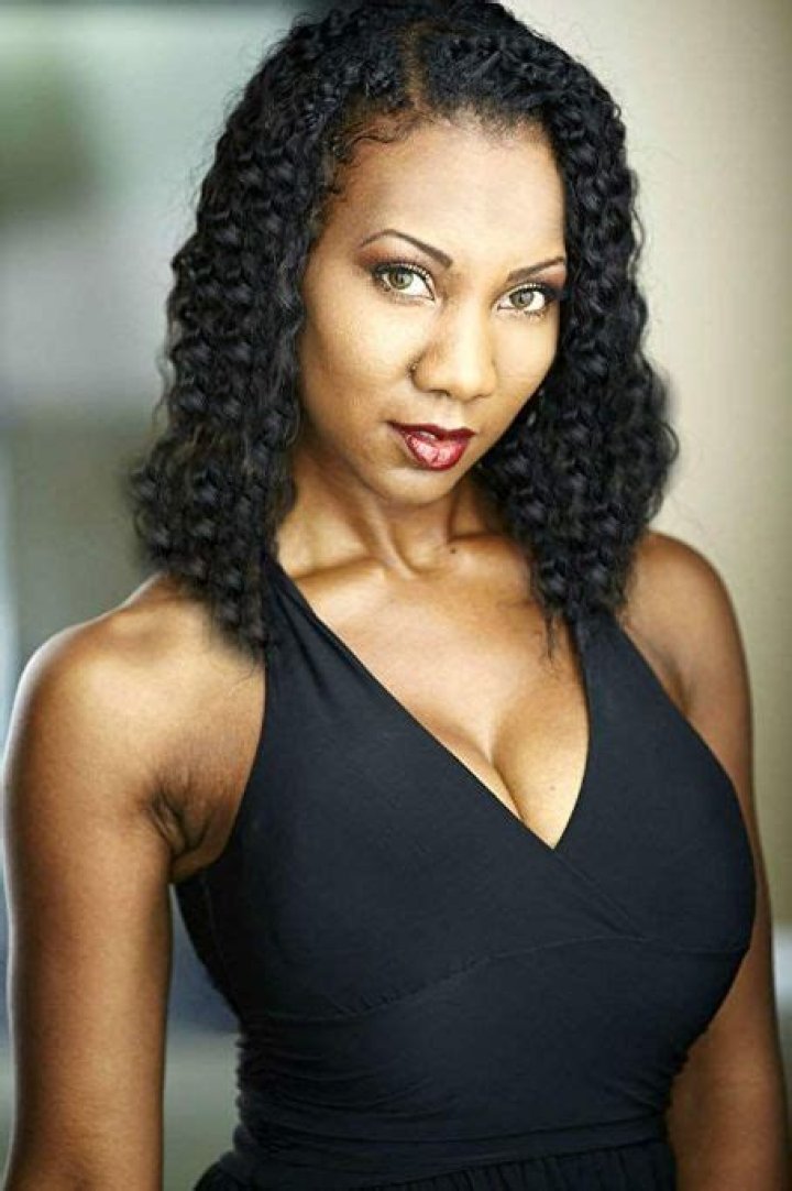 Who is LaToya Ward Dating Now