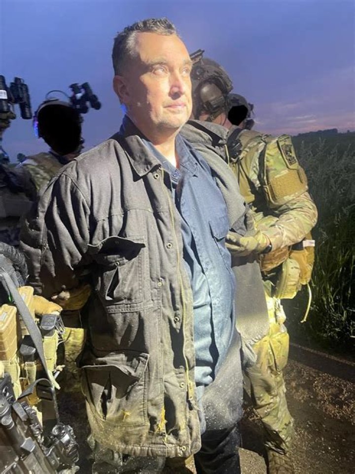 Who is Lavell Webb Dating Now