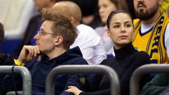 Who is Lea Meyer Dating Now?