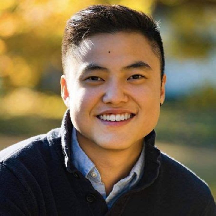 Who is Leo Sheng Dating Now?