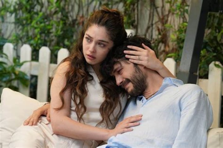 Who is Leyla Naghizada Dating Now?