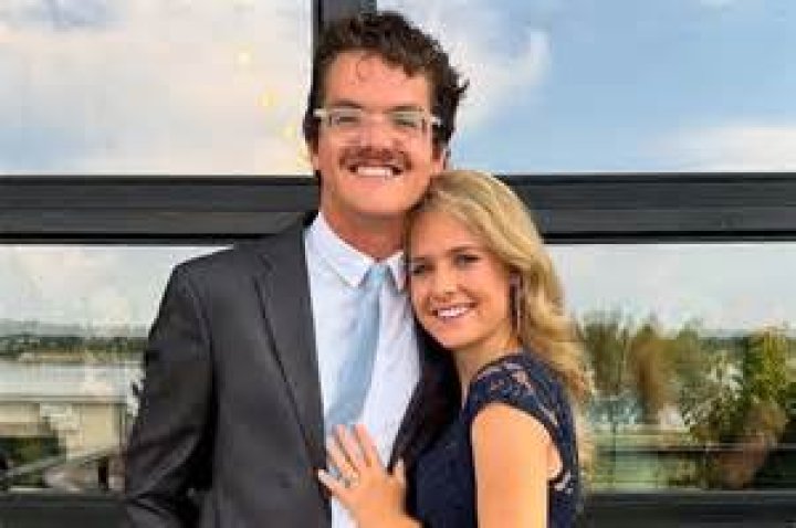 Who is Lidya Jewett Dating Now