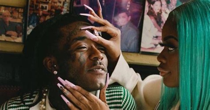 Who is Lil Uzi Vert Dating Now