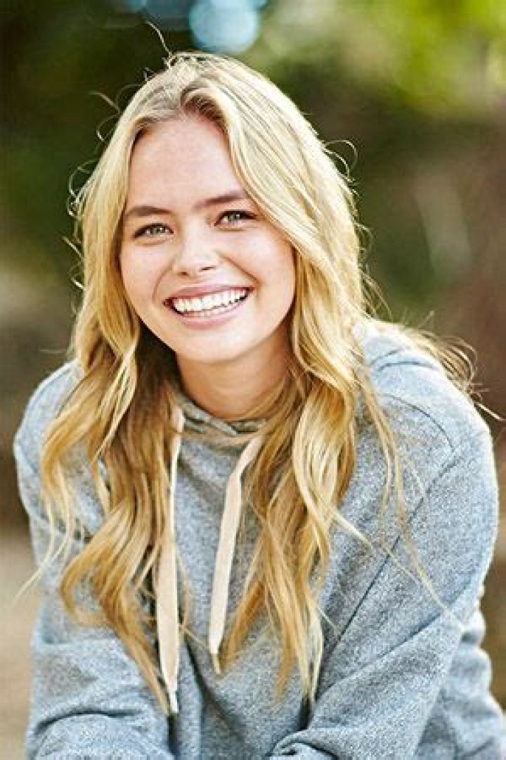 Who is Lilly Van Der Meer Dating Now?