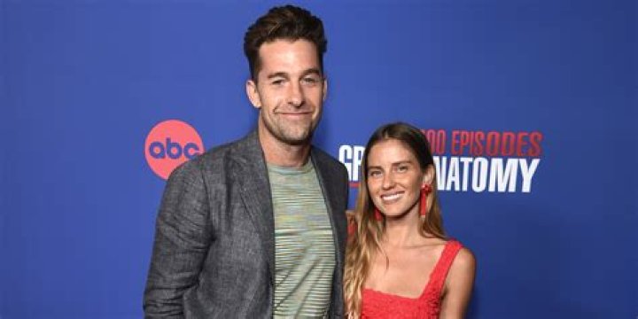 Who is Lindsay Webster Dating Now