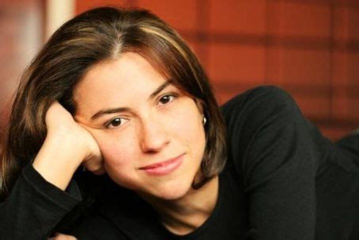 Who is Lisa Corrao Dating Now?