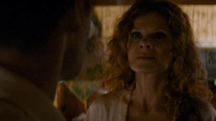 Who is Lolita Davidovich Dating Now?