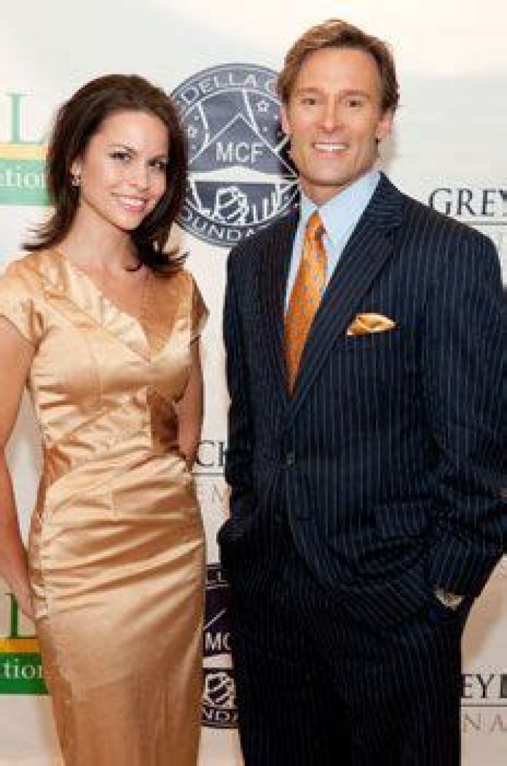 Who is Lonnie Quinn Dating Now