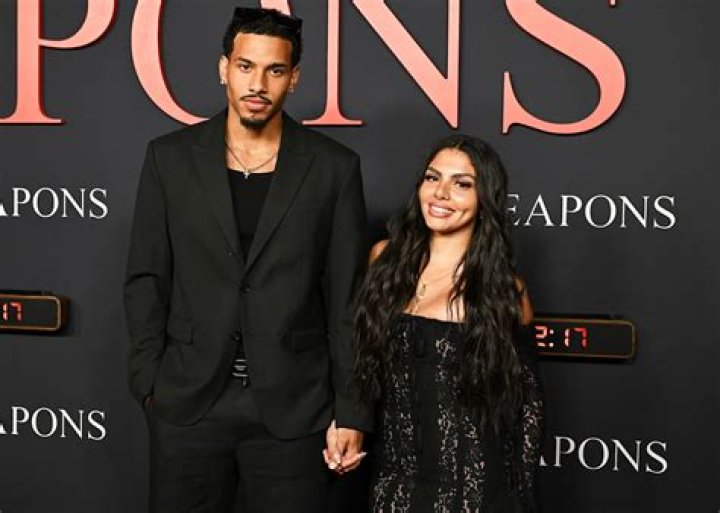 Who is Louie Lopez Dating Now