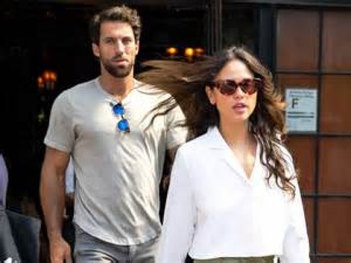 Who is Luz Elena Gonzalez Dating Now?