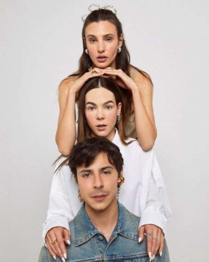 Who is Macarena Achaga Dating Now?