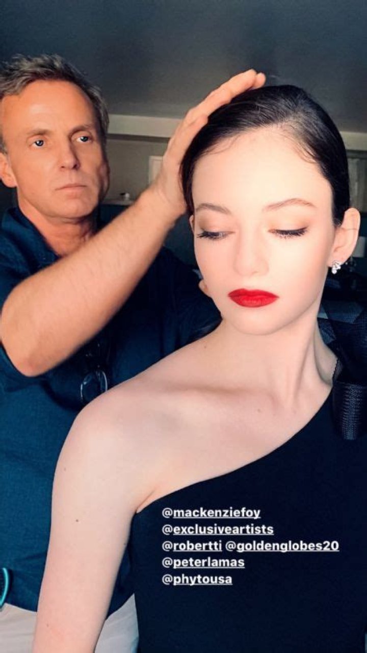 Who is Mackenzie Foy Dating Now?