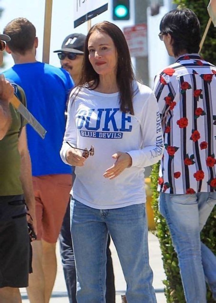 Who is Madeleine Stowe Dating Now?