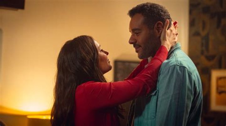 Who is Maira Azevedo Dating Now?