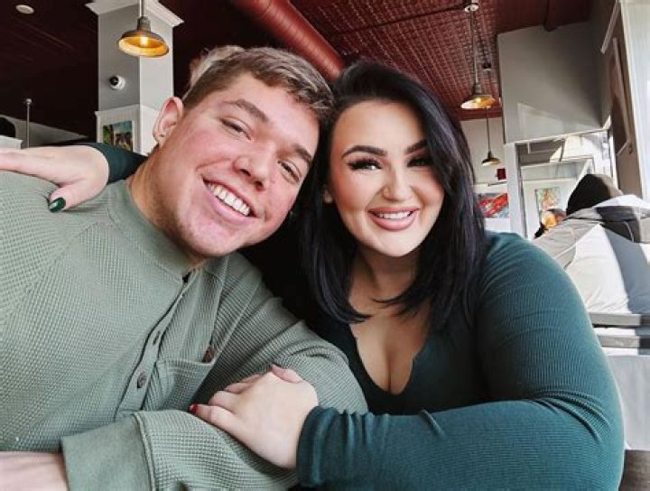 Who is Makayla London Dating Now