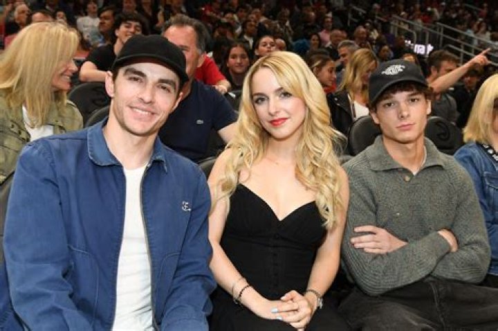 Who is Makenzie Rooney Dating Now?