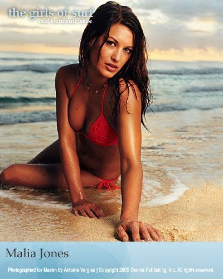 Who is Malia Jones Dating Now