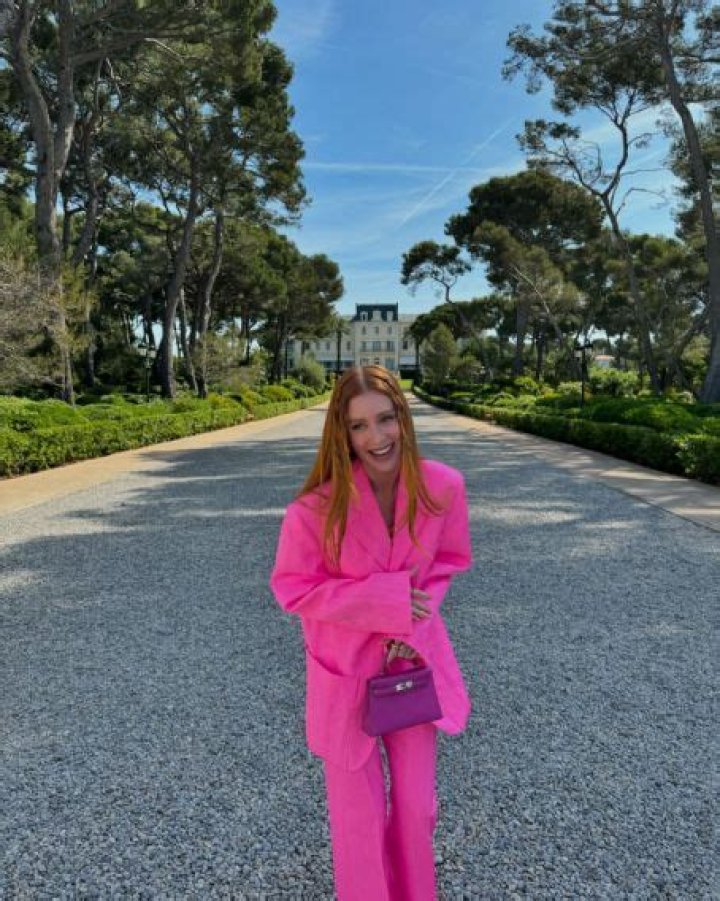 Who is Marina Ruy Barbosa Dating Now?