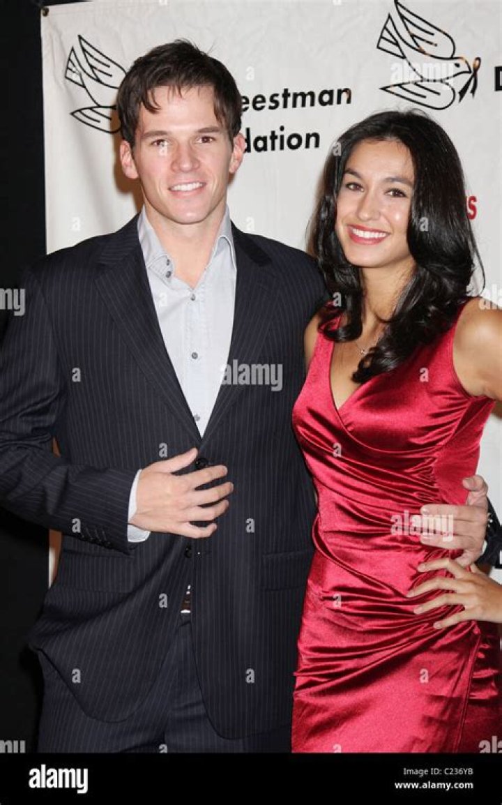 Who is Mark Hapka Dating Now